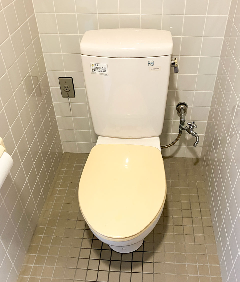 リフォーム前のトイレ便器